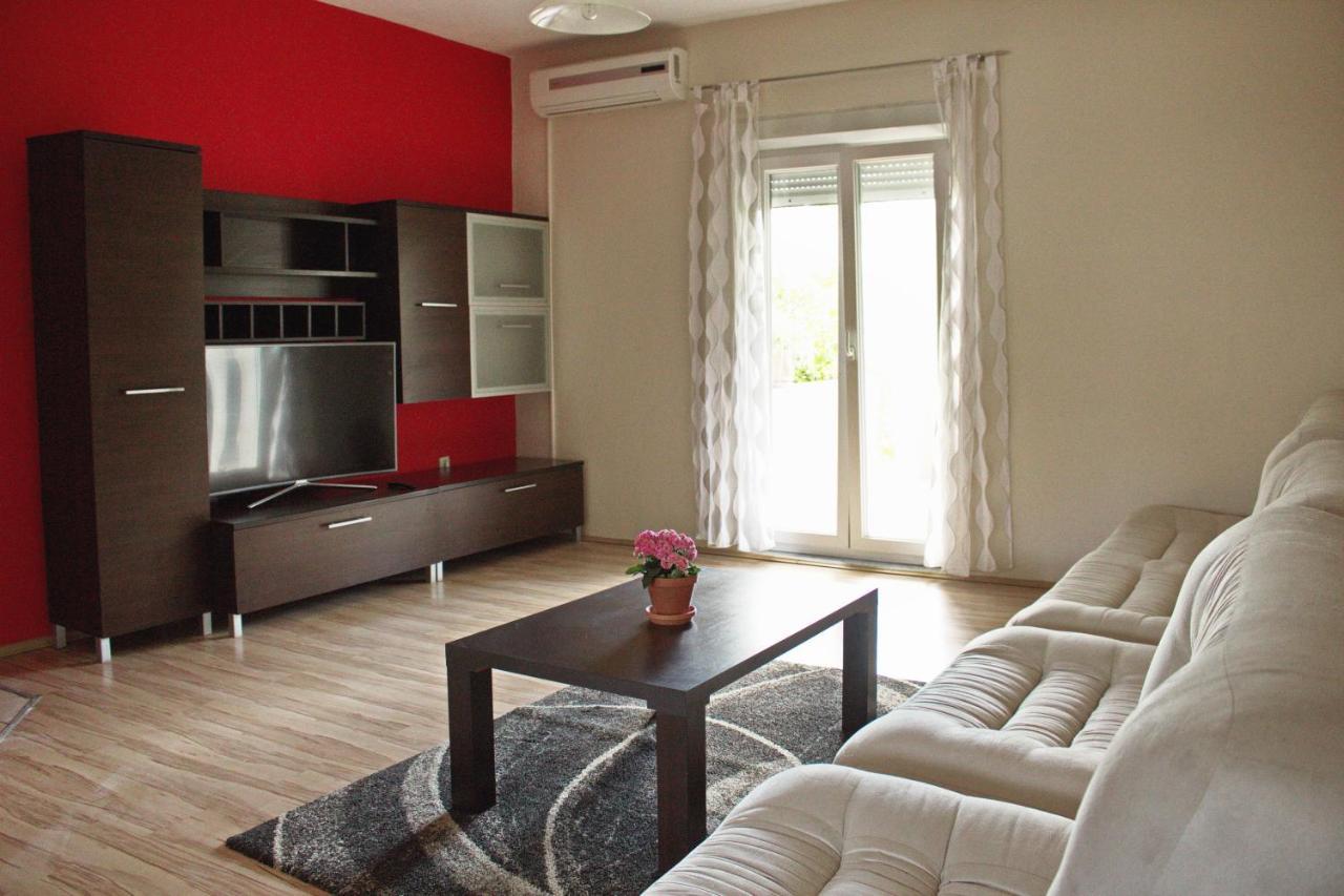 Apartments By The Sea Nin, Zadar - 12890 Esterno foto